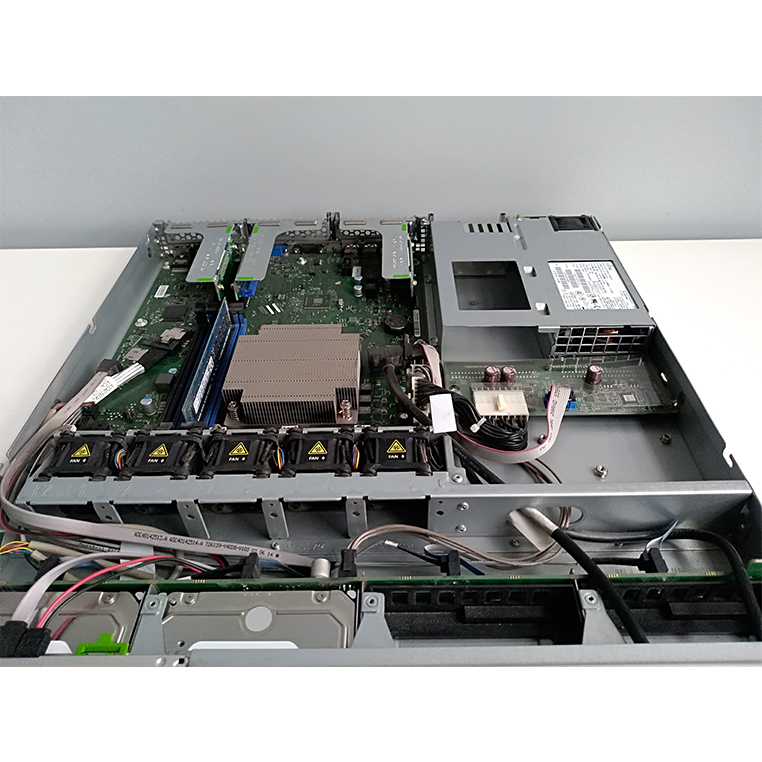 Serwer Fujitsu RX1330M1 E3-1231v3 8GB 2x1TB LKN:R1331S0003PL Win 7Pro