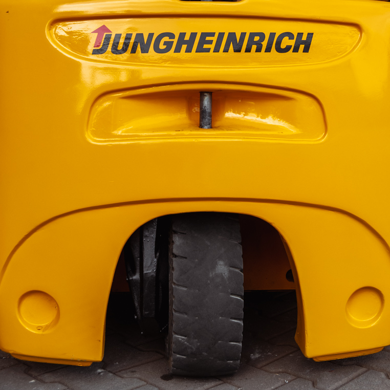 Wózek widłowy Jungheinrich EFG 110 1000kg elektryczny