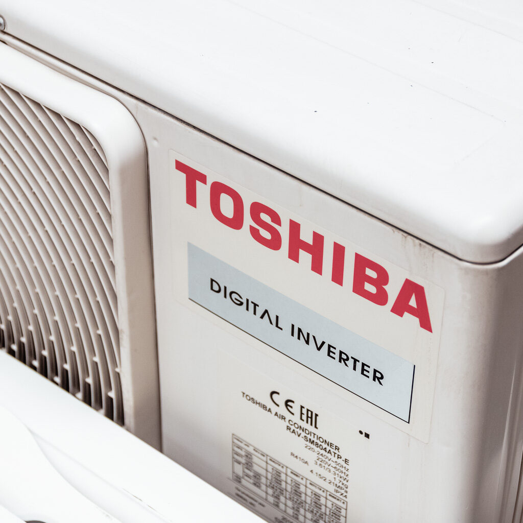 Digital Inverter jednostka zewnętrzna Toshiba RAV-SM804ATP-E